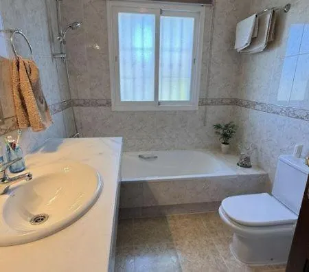 It Offers Panoramic Views !